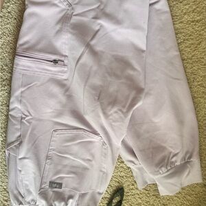 Figs Women's Light Lavender Cargo Jogger Scrub Pants